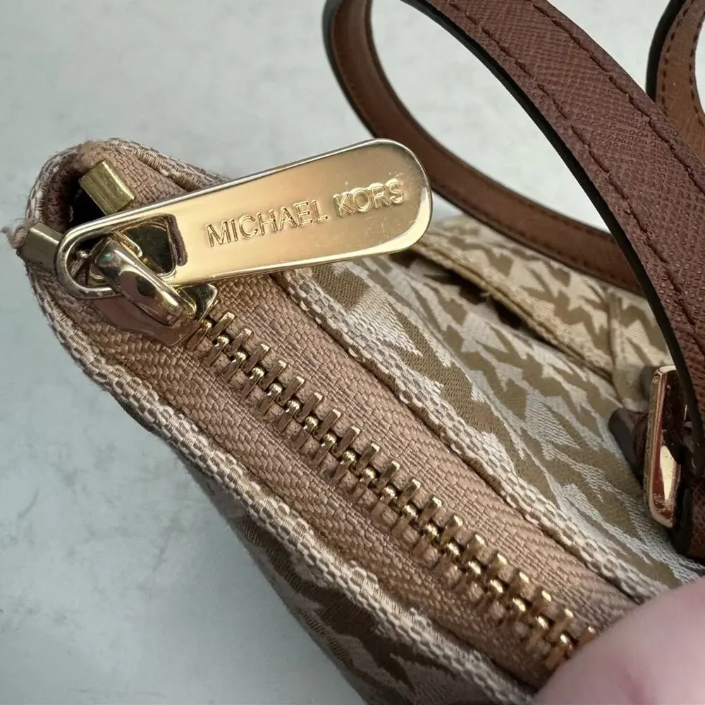 Michael Kors Jet Set Canvas Monogram Large Tote Bag Purse